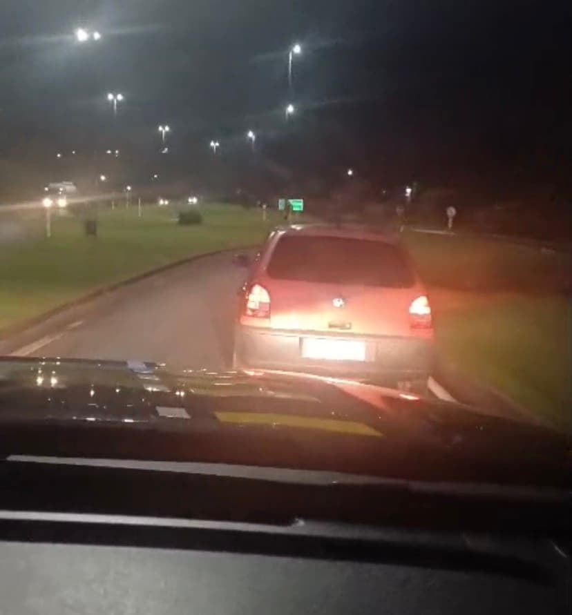 Motorista embriagado é preso após dirigir em zigue-zague (Foto por PRF)