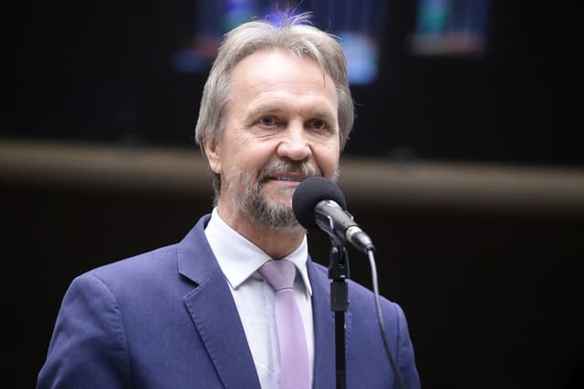 Pedro Uczai afirma que redução da maioridade penal é “inegociável” para o PT