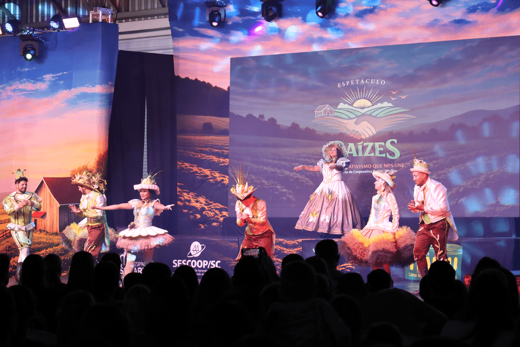 Apresentação especial feita em Pinhalzinho (Foto por Henrique Paulo Koch)