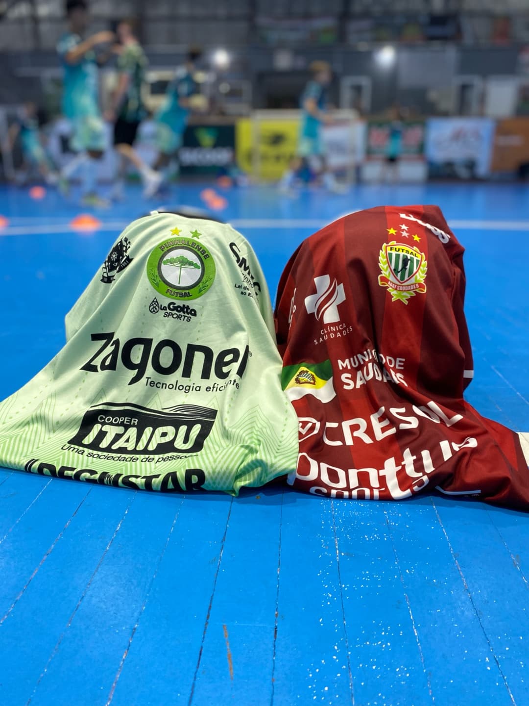 Clássico das Emoções define vaga na semifinal da Série Prata neste sábado