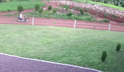 Gerente encontra capacete, salvando funcionária desaparecida