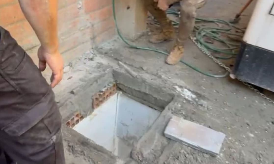 Vídeo mostra como estrutura subterrânea era usada para esconder cocaína