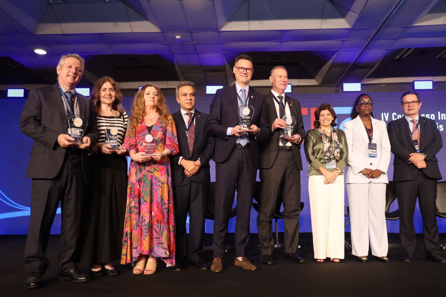 Santa Catarina recebe nível Diamante em transparência e se destaca no país