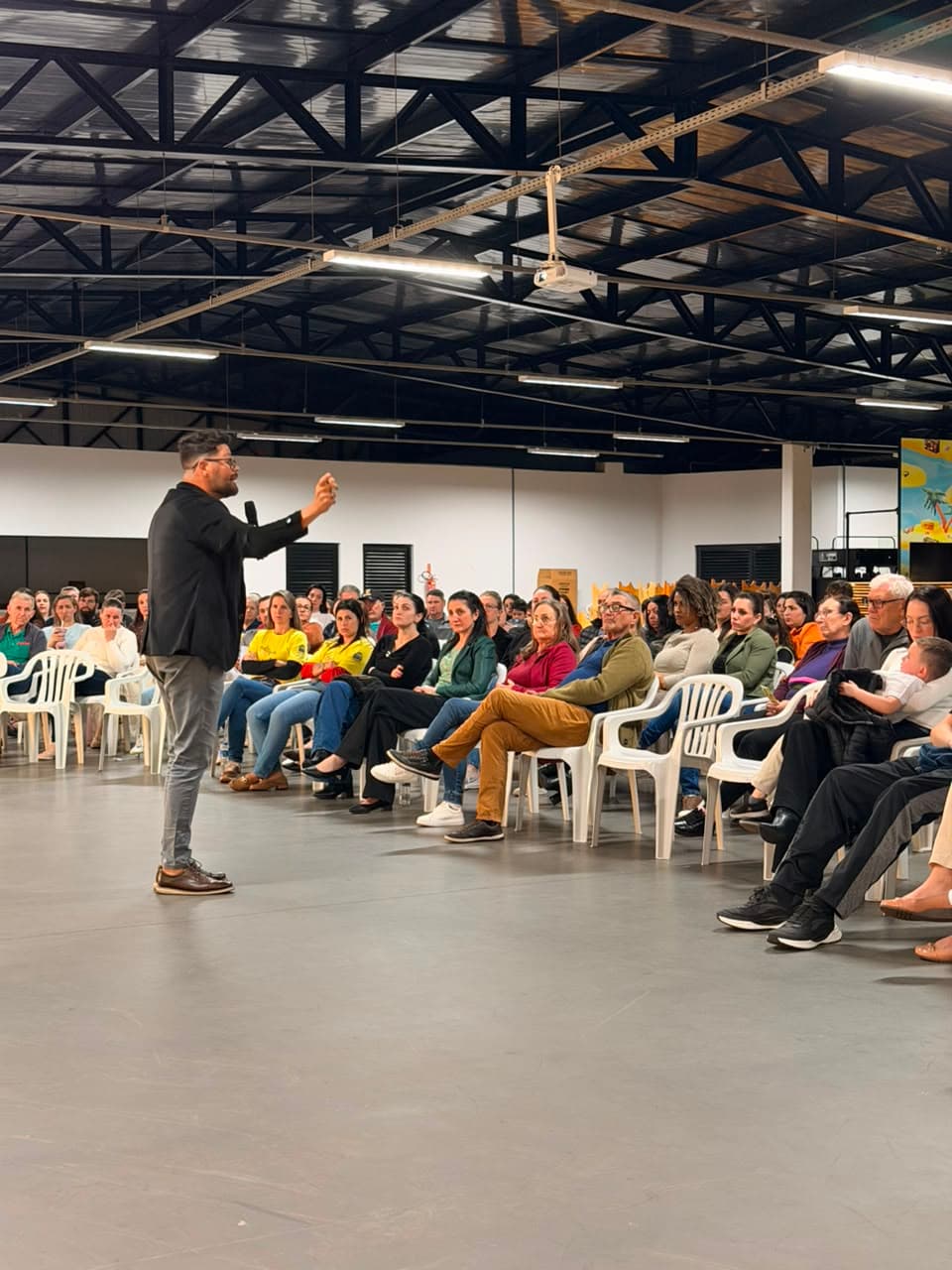 Encontro sobre valorização da vida reúne comunidade em Sul Brasil