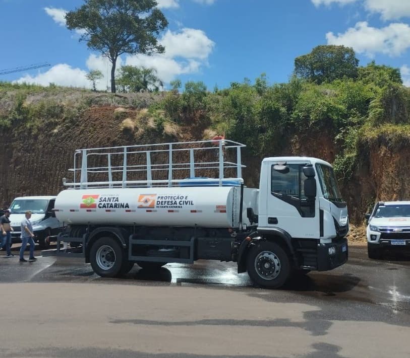 Nova Erechim ganha novo caminhão-pipa para atendimento à população
