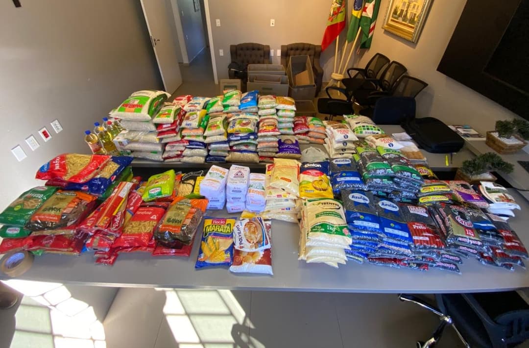 Final da 32ª Taça RCO reúne grande público e arrecada 300 kg de alimentos