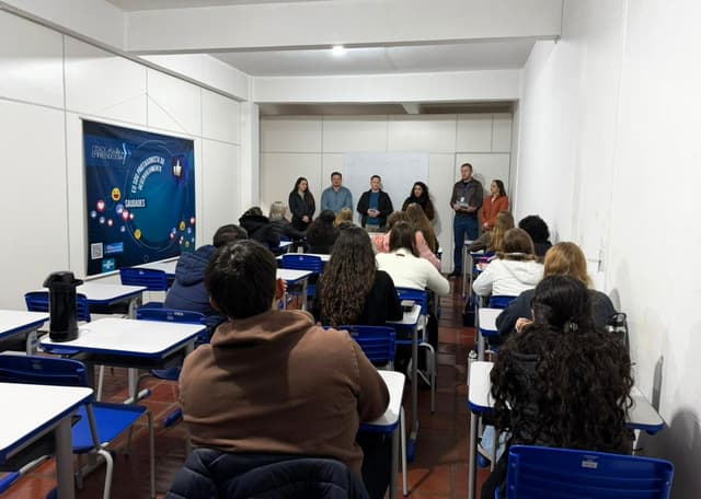 Capacitação profissional impulsiona oportunidades em Saudades