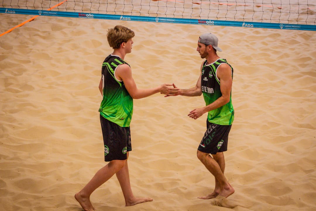 Pinhalzinho conquista o 4º lugar no vôlei de praia masculino no Jasc