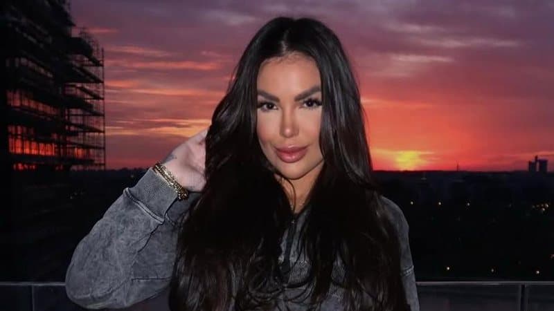 Influenciadora gaúcha morre ao cair do 27º andar de prédio em Dubai