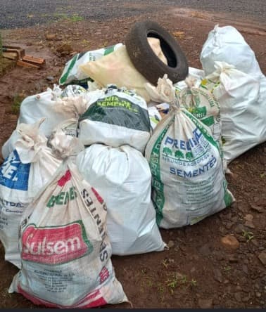 Programa Porteira Pra Dentro prevê coleta de resíduos no interior de Pinhalzinho na próxima semana