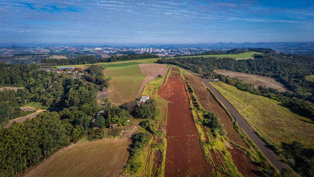 Assinatura histórica abre caminho para construção de aeroporto