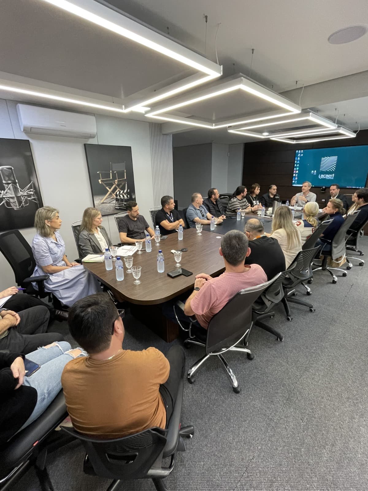 Reunião da ACAERT define emissoras responsáveis pela geração da propaganda eleitoral gratuita em Santa Catarina para as Eleições 2026 (Foto por ASCOM)