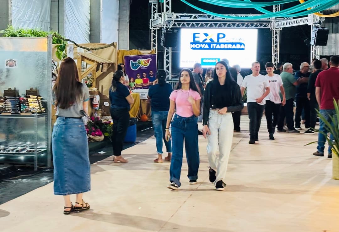 Mais de 90 expositores participam de feira em Nova Itaberaba