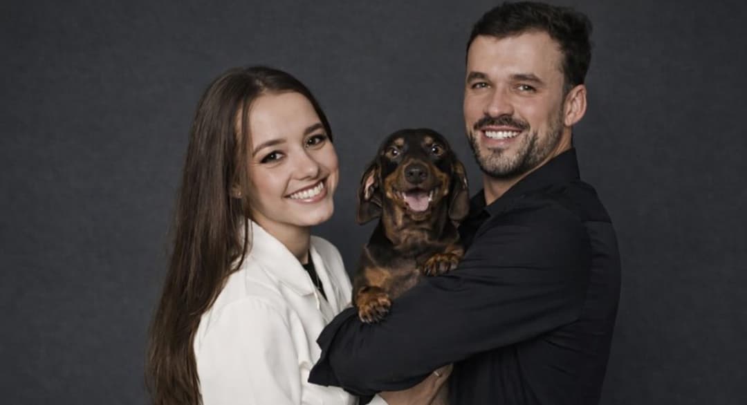 Ex-companheiro presta homenagem a jovem morta em fatalidade