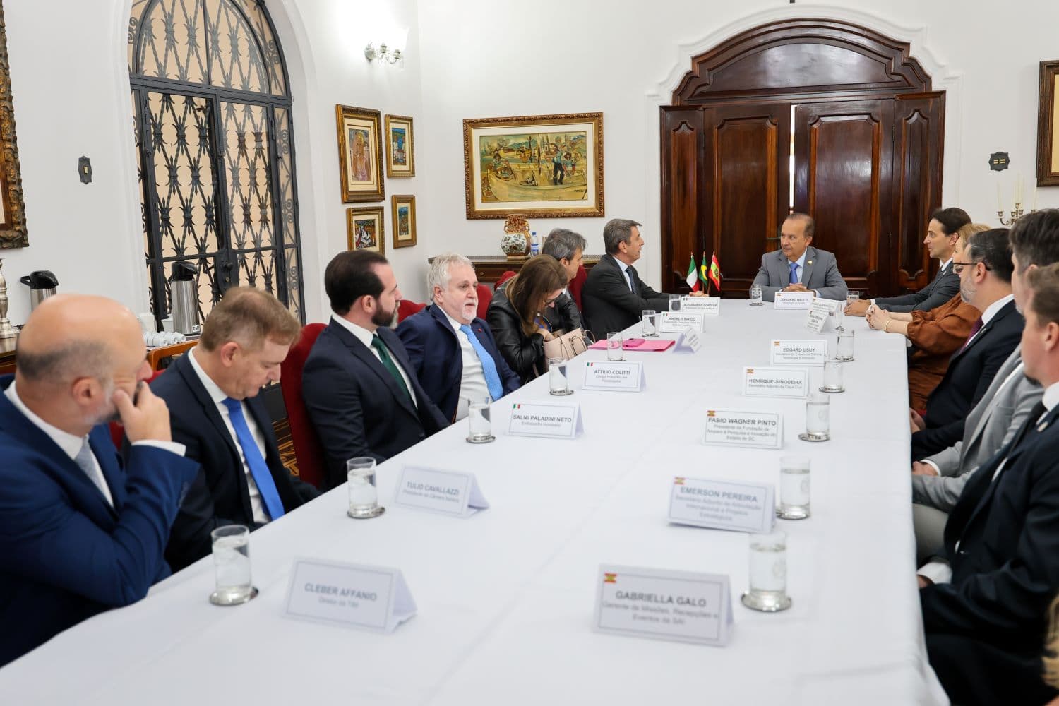Governador Jorginho Mello recebe embaixador da Itália (Foto por Roberto Zacarias/Secom GOVSC)