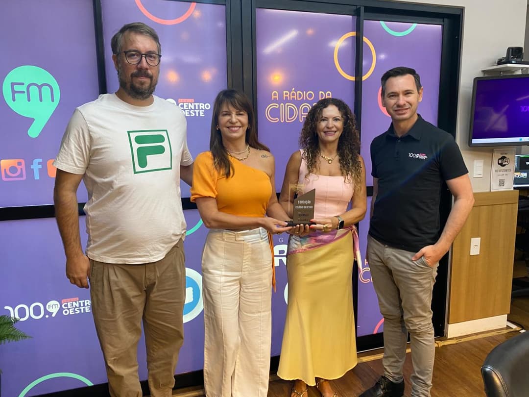 Colégio Objetivo recebe Prêmio Melhores do Ano 2025 da Rádio Centro Oeste