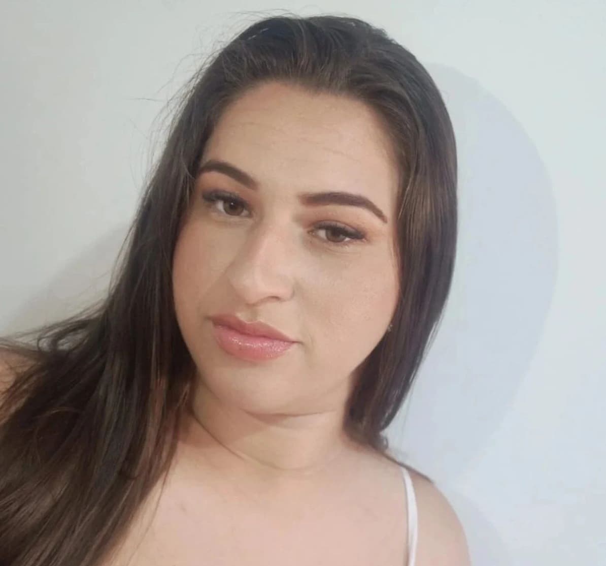 Jamily Cordeiro, de 21 anos, foi encontrada sem vida (Foto por Arquivo pessoal)