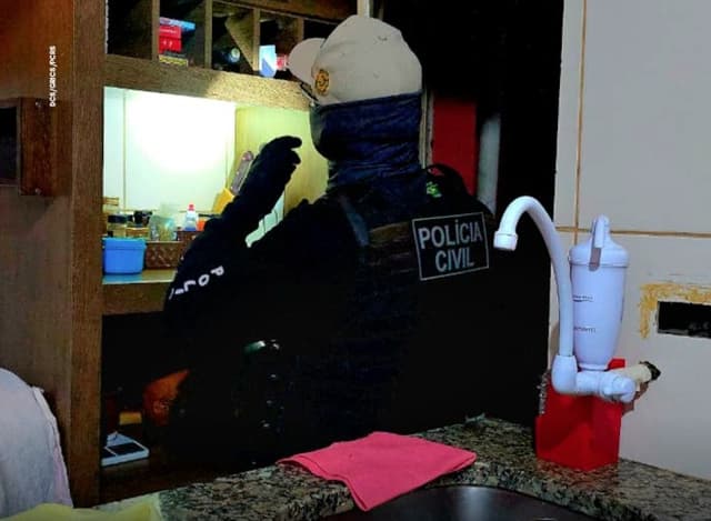 Operação Fantoccio desarticula grupo suspeito de aplicar golpes em idoso