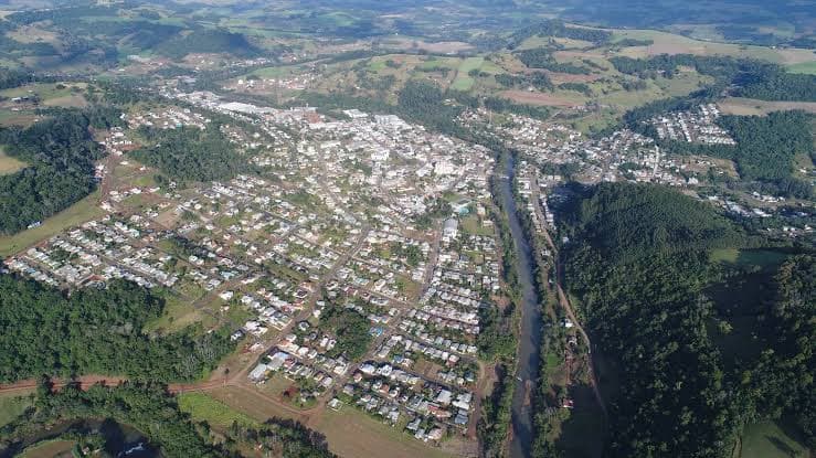 Imagem aérea do município de Saudades (Foto por Divulgação)