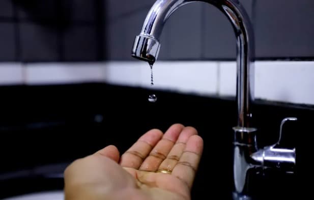 SAMAE anuncia suspensão temporária no fornecimento de água em quatro bairro