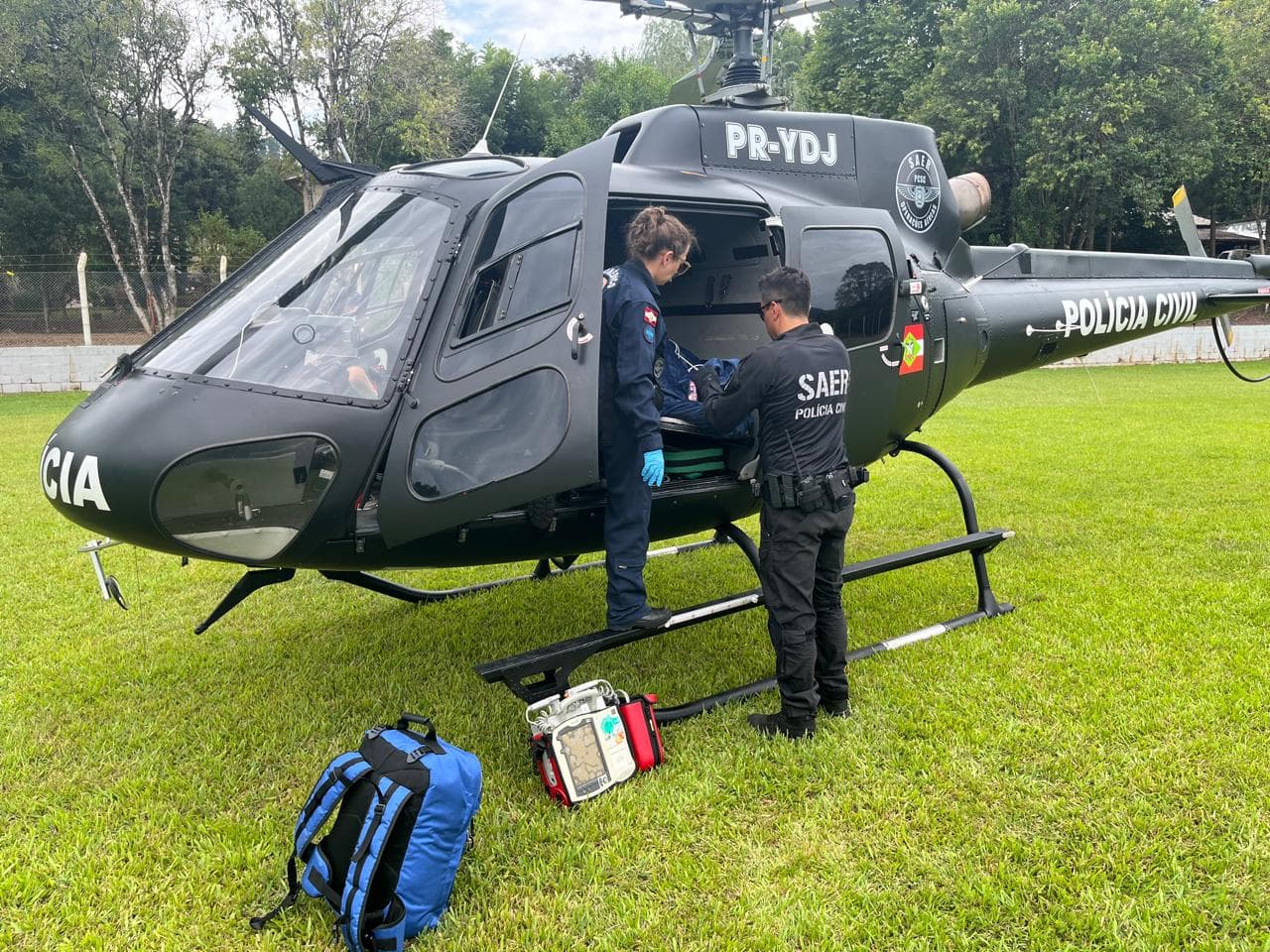 Masculino foi levado de helicóptero de Nova Itaberaba para Chapecó (Foto por Saer/Fron)