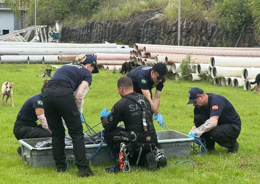 Aeronave da Polícia Civil auxilia na remoção de corpo em área de difícil acesso em Chapecó