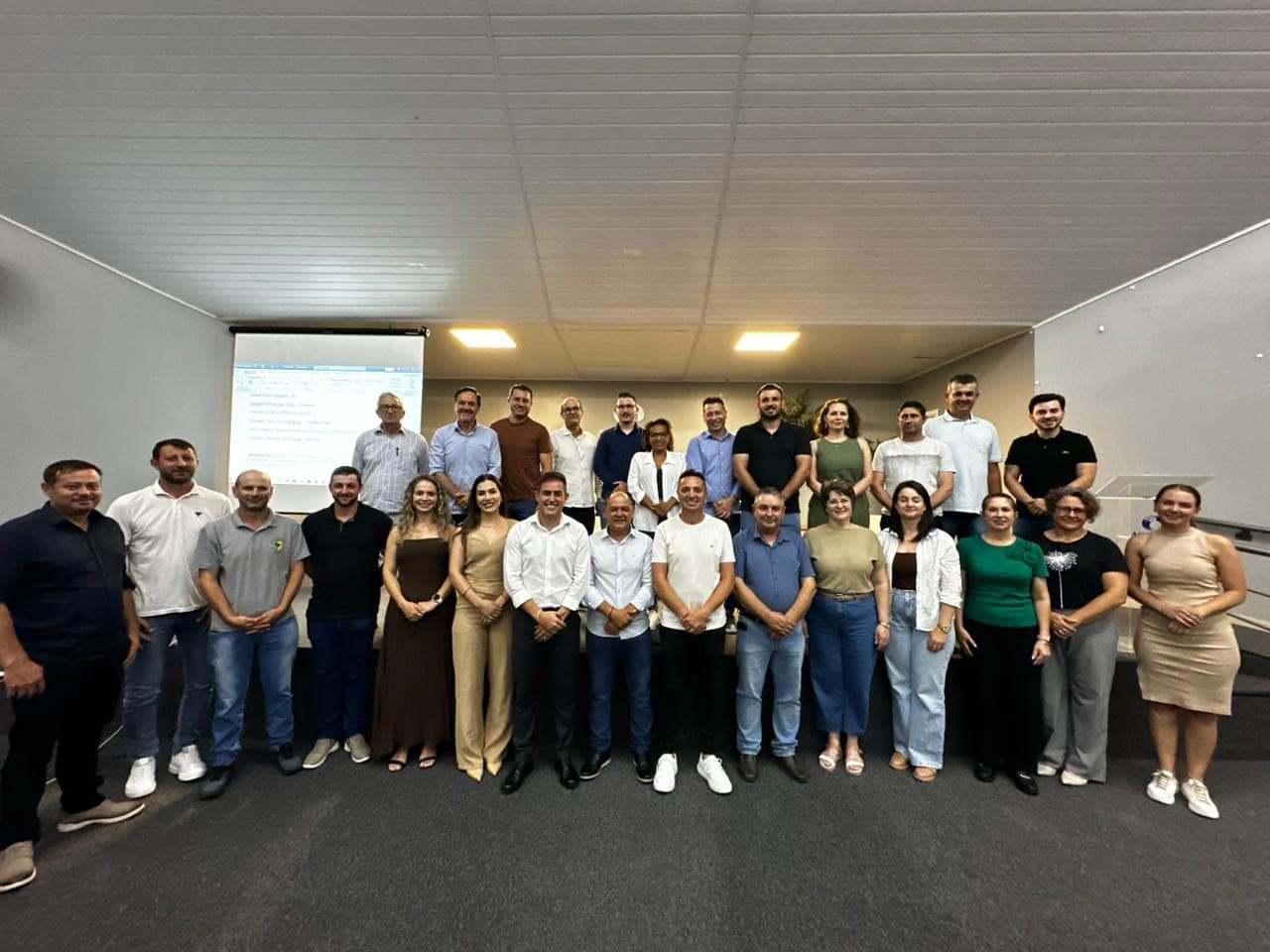 Eleição da nova diretoria ocorreu durante Assembleia Geral Ordinária da entidade (por Divulgação)