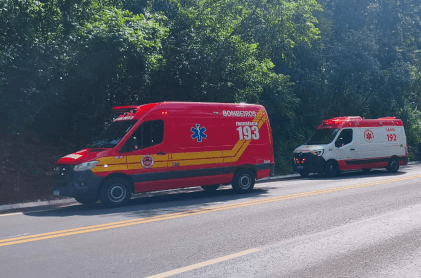 Socorristas atenderam a vítima (Foto por Divulgação)