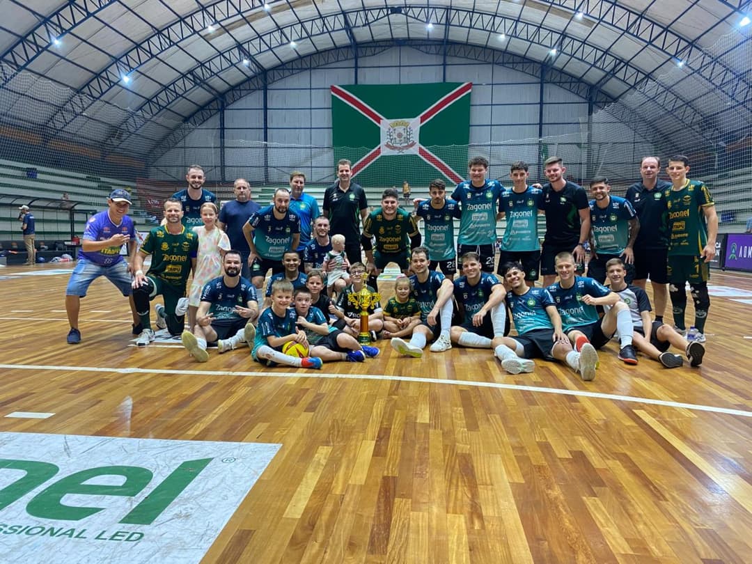 Pinhalense Futsal Zagonel conquista Taça Capital da Amizade