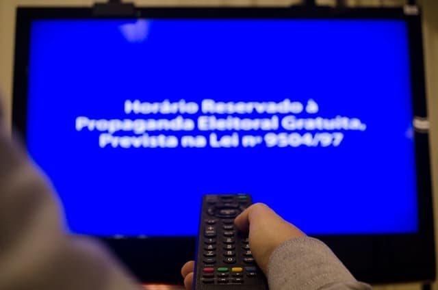 TSE define divisão do horário eleitoral e Lula terá maior espaço na televisão