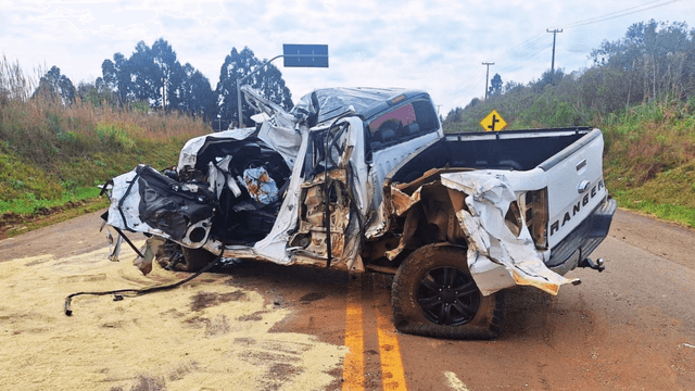 Condutor de Ranger fica gravemente ferido em colisão