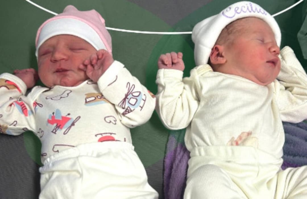 Duas meninas chamadas Cecília nascem no mesmo horário em SC