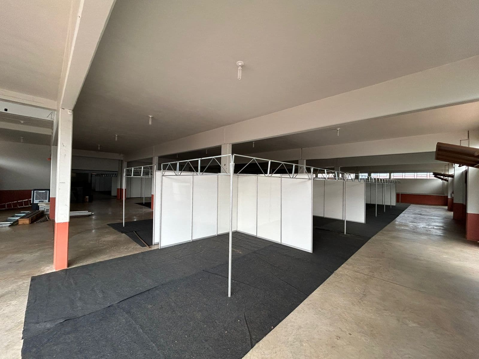 Estrutura da Expo Nova Erechim está sendo montada (Foto: Gilmar Bortese)