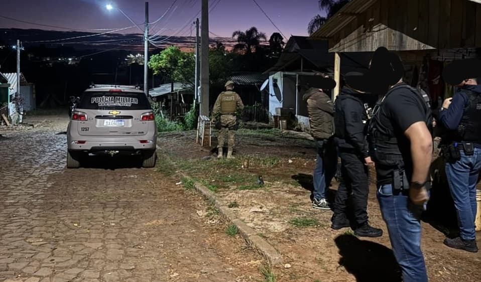 Operação policial em Santa Catarina e no Paraná (Foto: Polícia Civil)