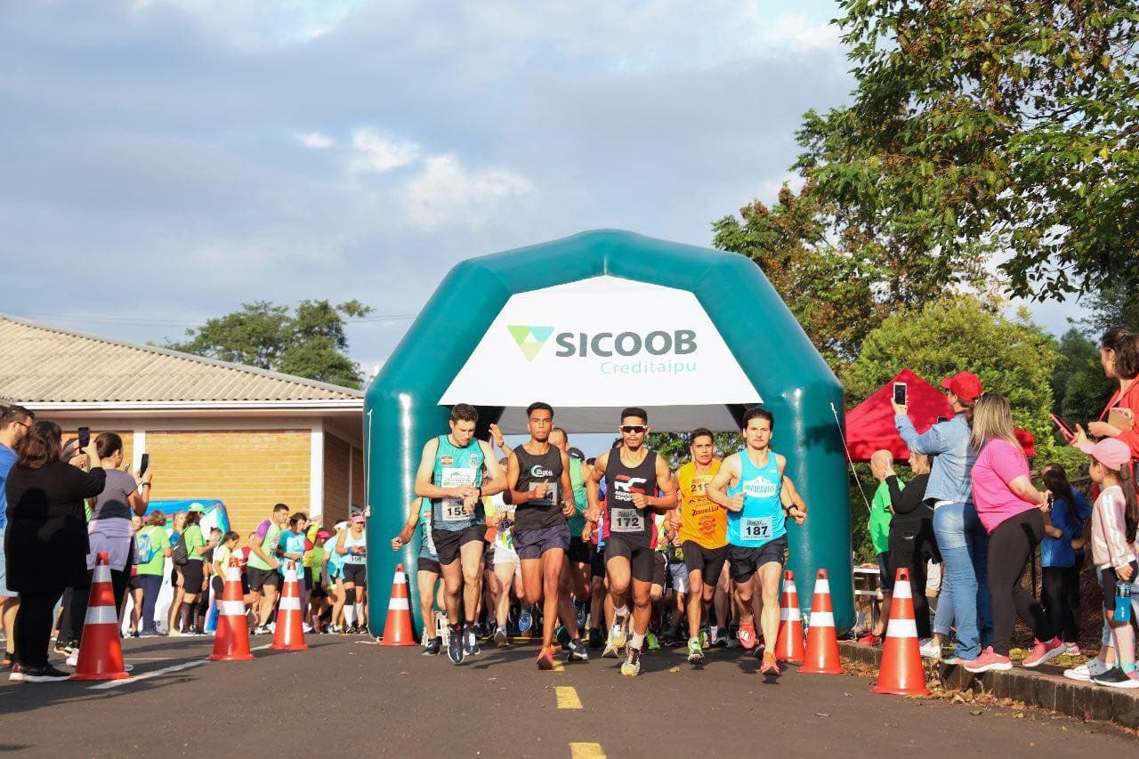 A competição envolveu atletas de diversas idades (Foto: Arquivo Pessoal)