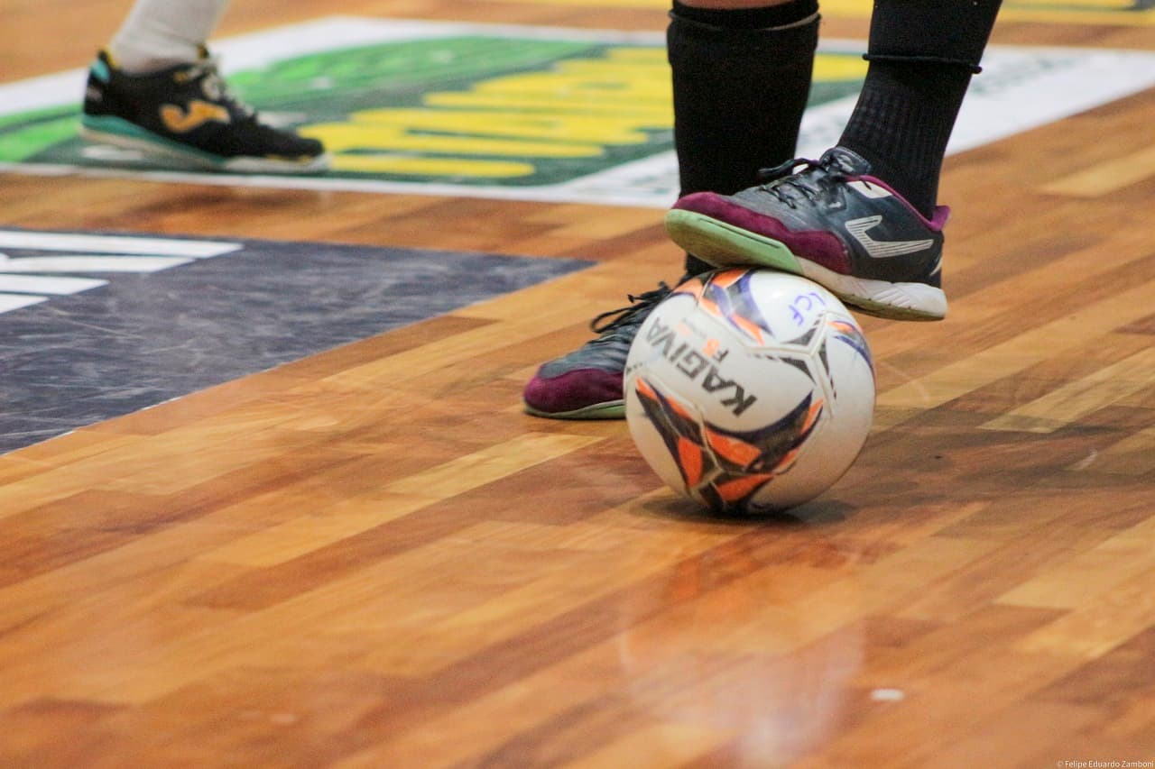 Decisão será em duas partidas, com o jogo da volta em Pinhalzinho (Foto: Felipe Eduardo Zamboni)