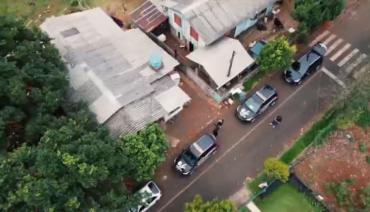 Várias viaturas foram colocadas na operação, ninguém foi preso (Foto: Polícia Civil)