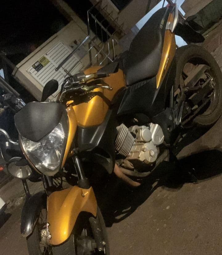 Moto é furtada em Pinhalzinho (Foto: Divulgaçaõ)