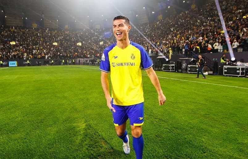 Cristiano Ronaldo foi recebido com festa no país do Oriente Médio (Foto: Reprodução / Al Nassr)