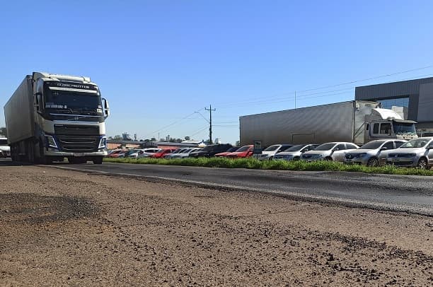 Com estradas em más condições, preço do transporte da indústria de SC aumenta (Foto: Gilmar Bortese)