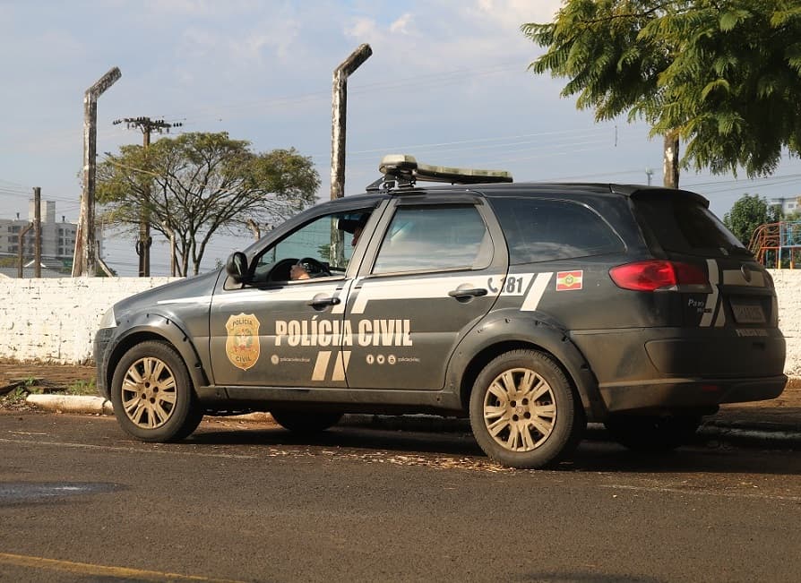 Polícia Civil atuante em Pinhalzinho (Foto: Henrique Paulo Koch)