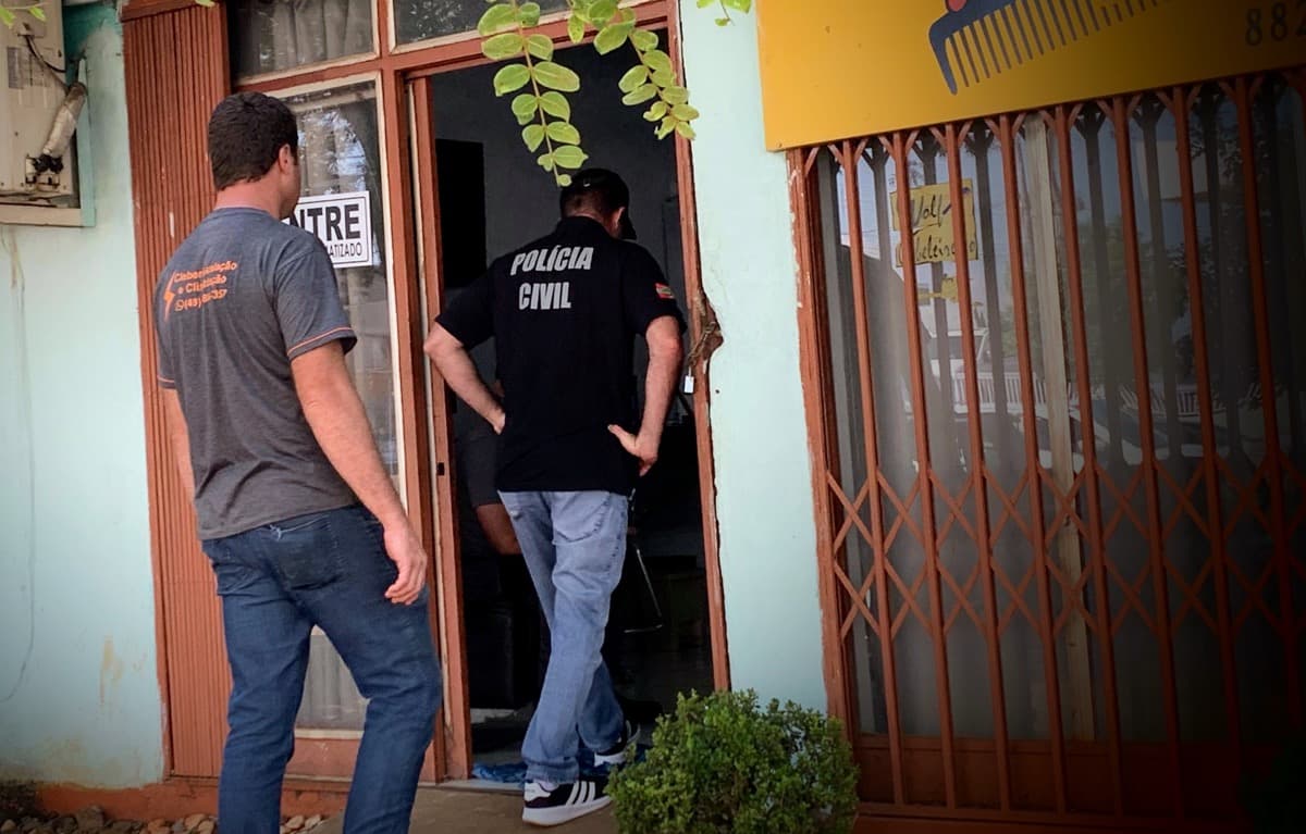 Polícia ouviu testemunhas (Foto: Polícia Civil)