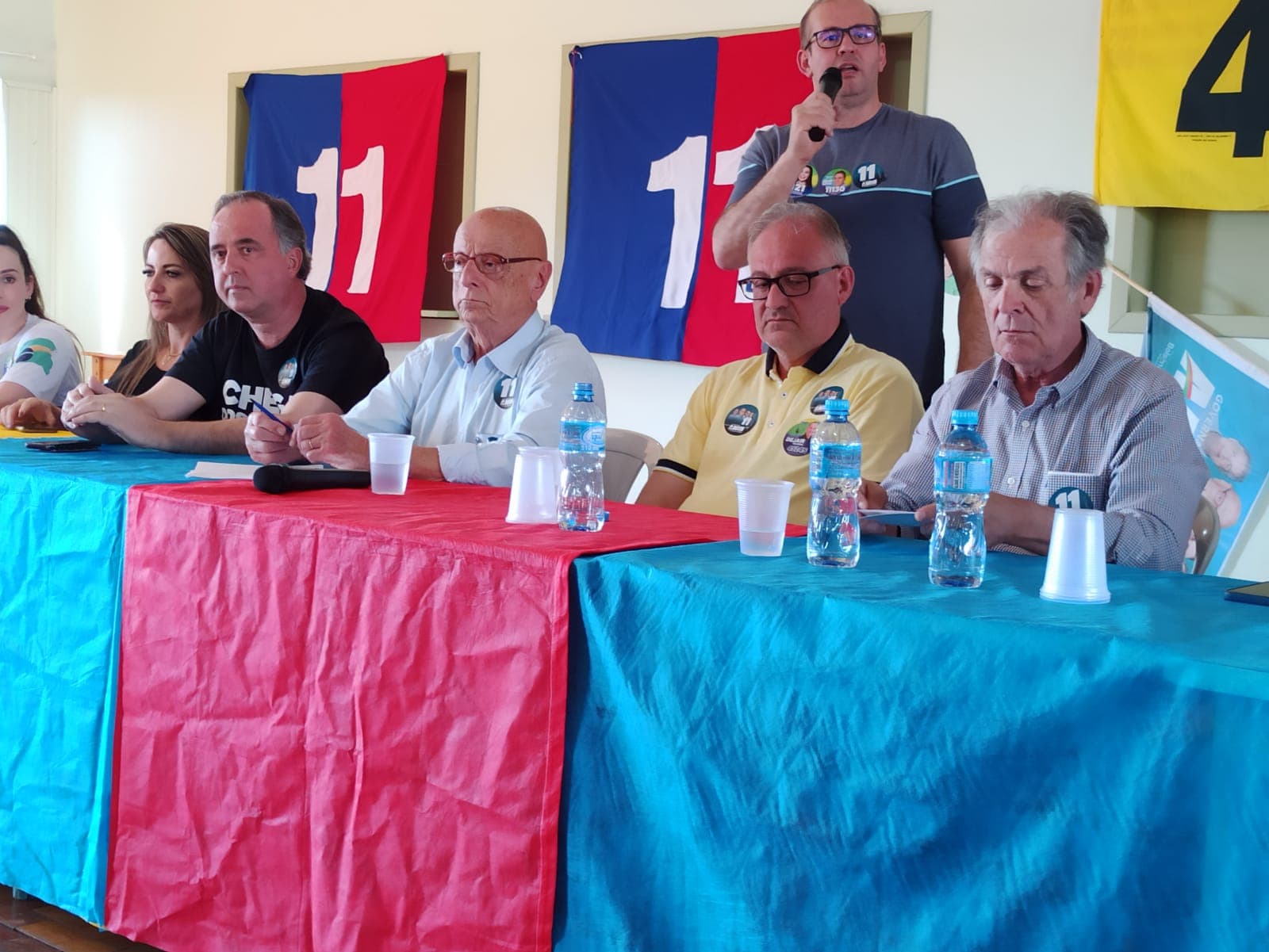 Em Pinhalzinho, Amin projeta estar no segundo turno na disputada ao Governo do Estado (Foto: Gilmar Bortese )