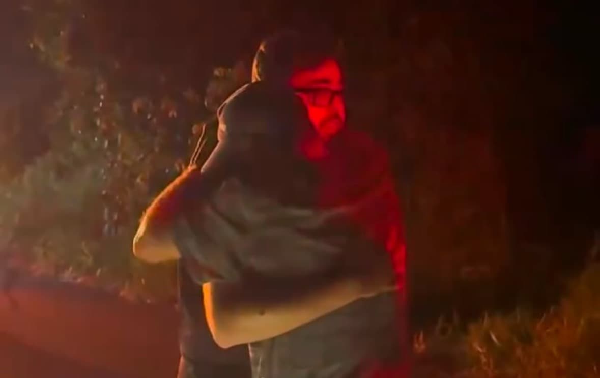 Momento de alívio após acidente (Foto: Cristian Losch)