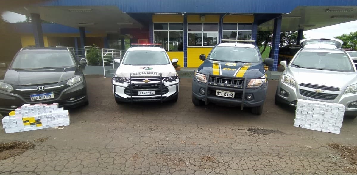 Policias apreendem celulares importados do Paraguai em Maravilha (Foto: PRF)