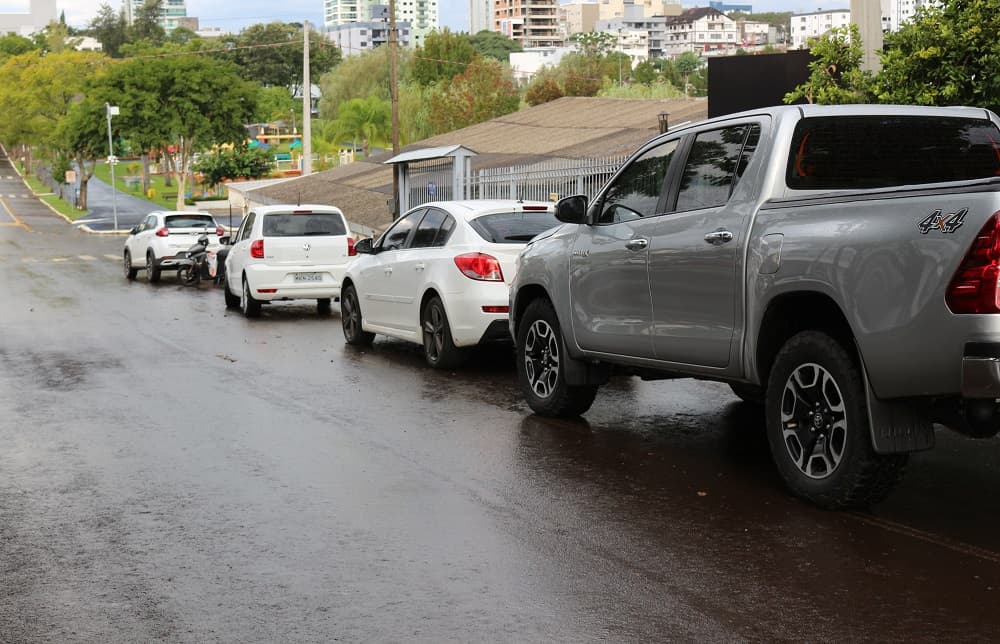 Automóveis crescem em Pinhalzinho (Foto: Henrique Paulo Koch)