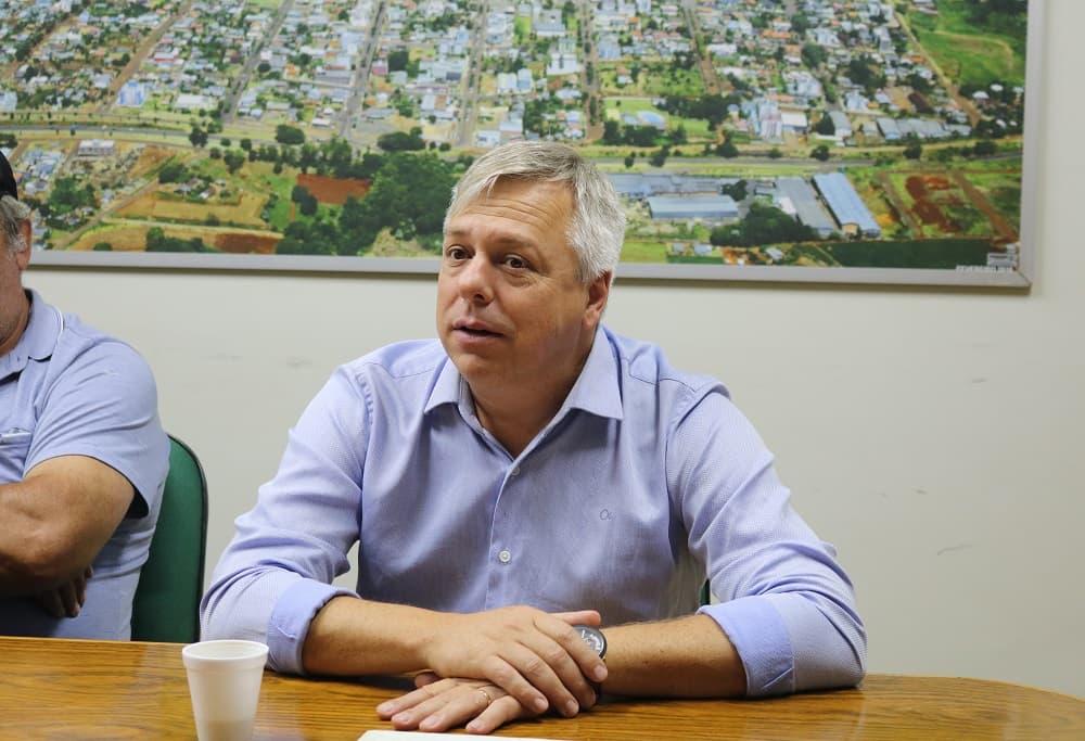 Parlamentar destacou ouvir demandas da região (Foto: Henrique Paulo Koch)