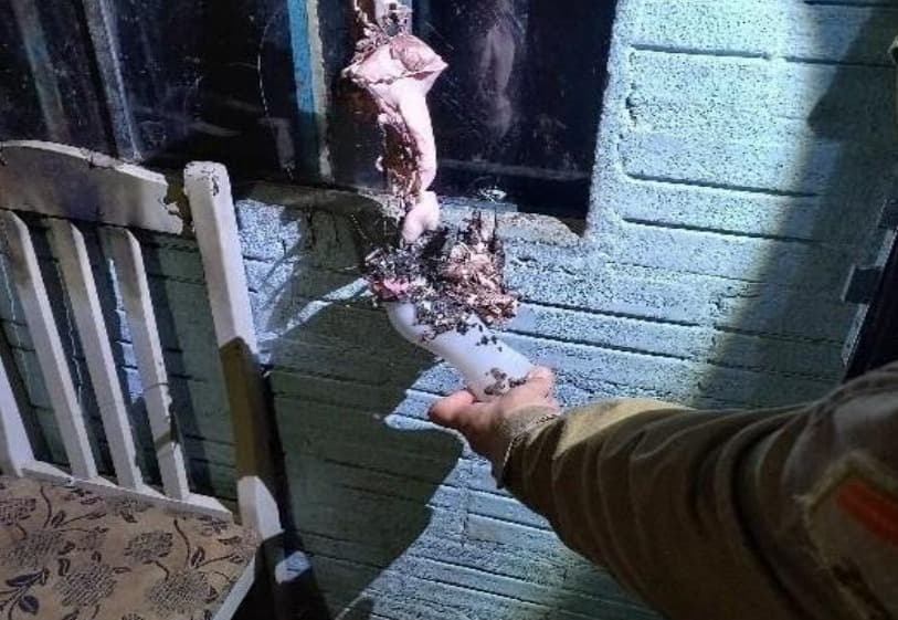 Família estava jantando quando foram surpreendidos (Foto: Polícia Militar)