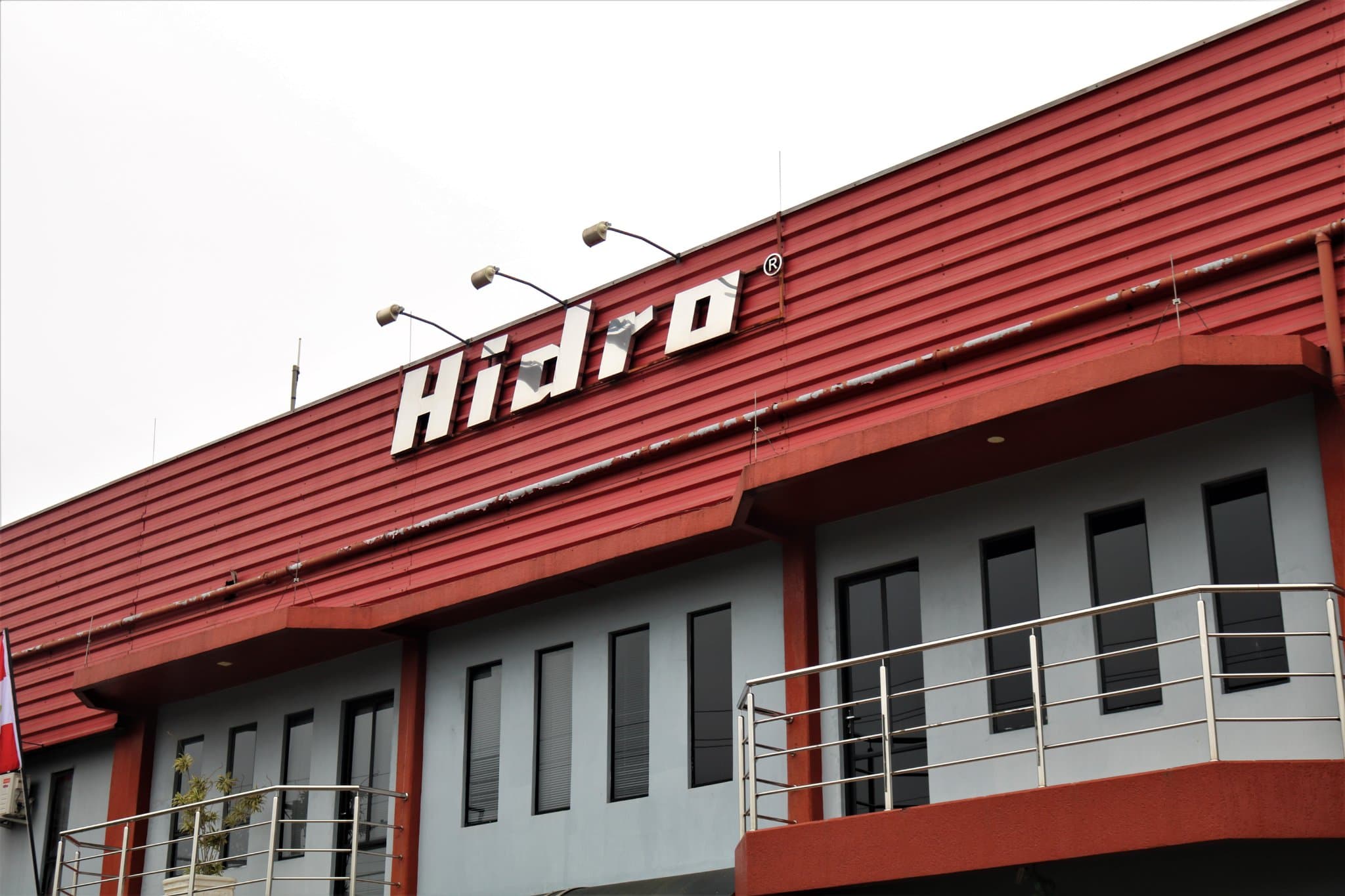Empresa Hidro Equipamentos de Pinhalzinho (Foto: Jaine Kasper)
