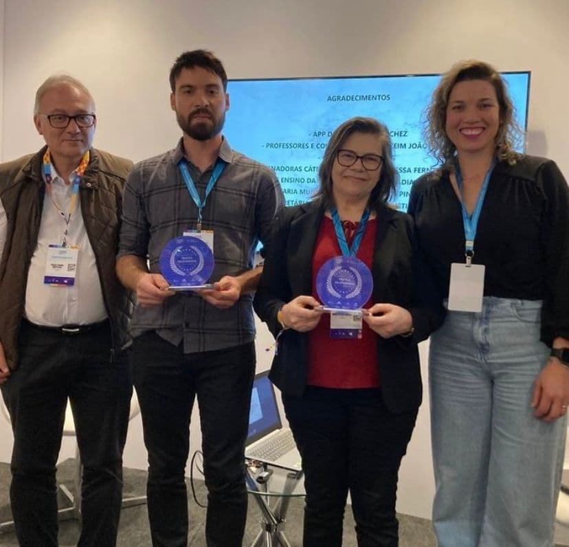 Professores Pinhalenses apresentam trabalhos no Summit Cidades 2023 (Foto: Ascom Prefeitura Pinhazinho)